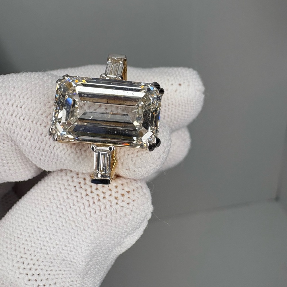 10.04ct Emerald Cut Lab Grown Diamond Ring – IGI Certified – Size 6.5 18k White - Picture 16 of 16